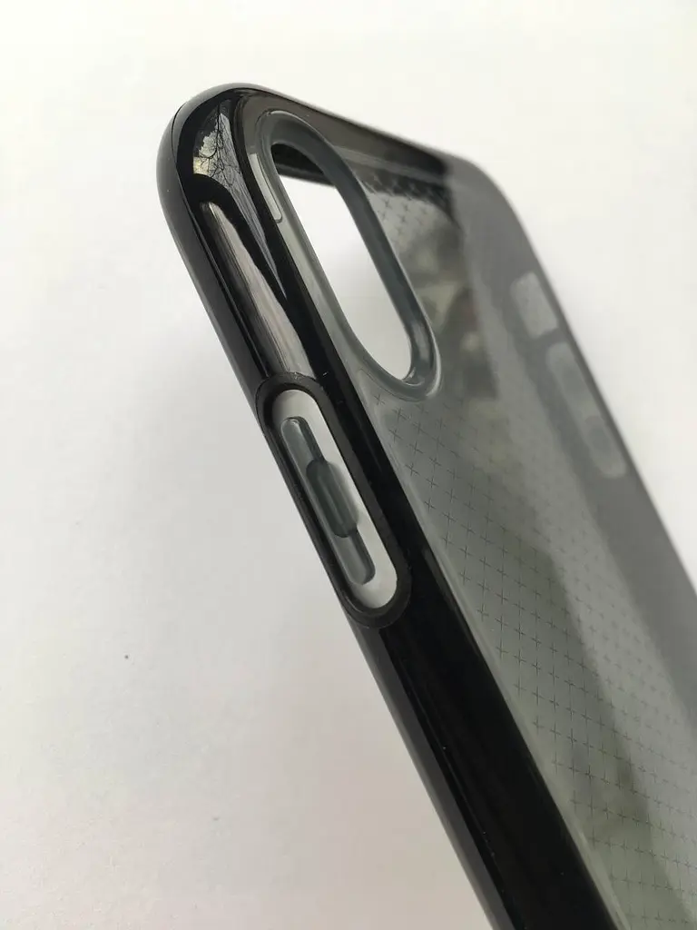 Чохол силіконовий протиударний Tech21 Evo Check для iPhone XR (6.1") Чорний Smokey Black - фото 8