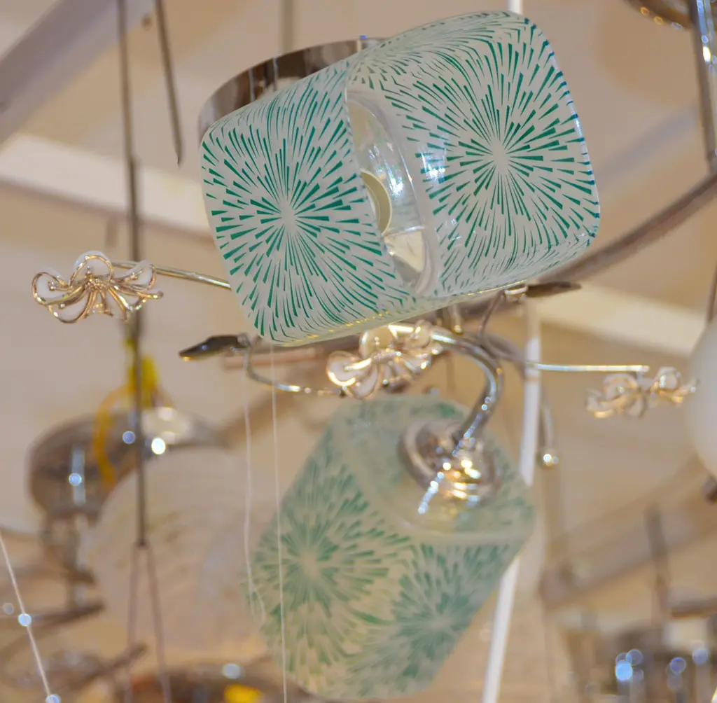 Люстра потолочная Brille в спальню E27 60W CH (LK-588C/2) - фото 2