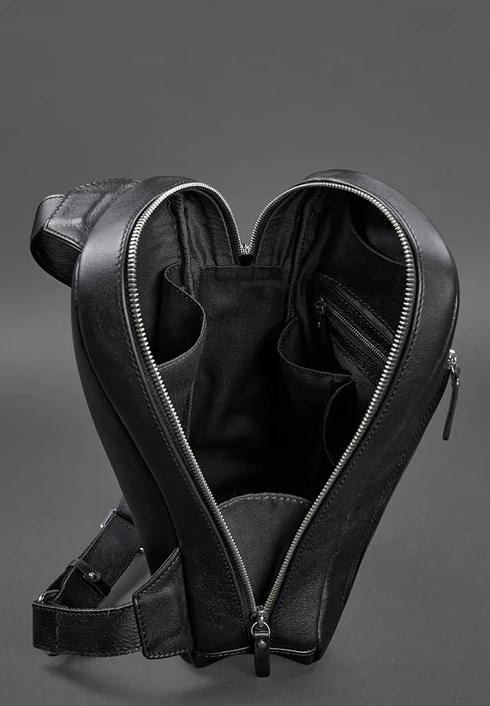 Черный кожаный мужской рюкзак на одно плечо Chest Bag - фото 6