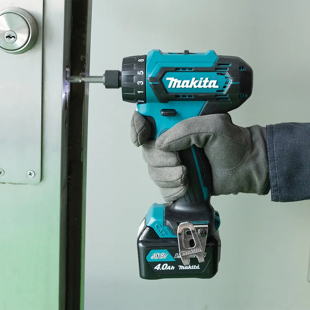Шурупокрут акумуляторний Makita DF033DZ (30 Нм, 1/4", CXT, без акумуляторів та зарядного пристрою) - фото 8