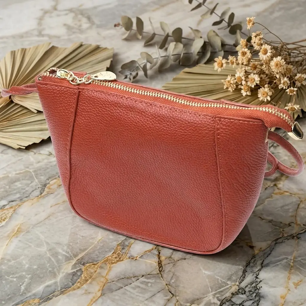 Невелика сумка жіноча через плече з натуральної шкіри Vintage 22300 коричнева - фото 4