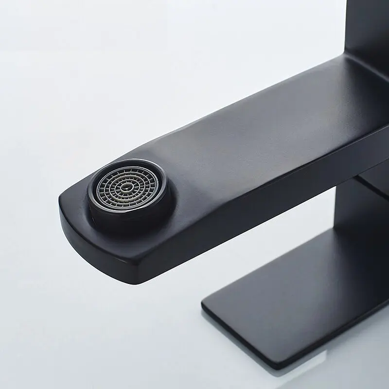 Смеситель для умывальника Wezer PRO1-02-BLACK, Черный матовый - фото 3
