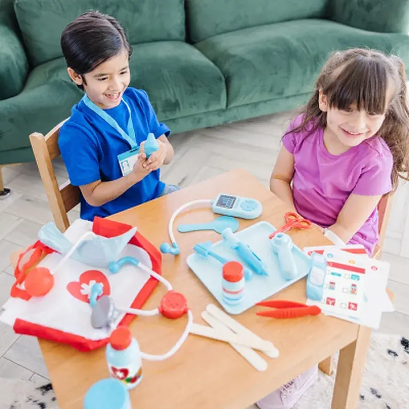 Розвиваюча іграшка Melissa&Doug Юний лікар (MD8569) - фото 4