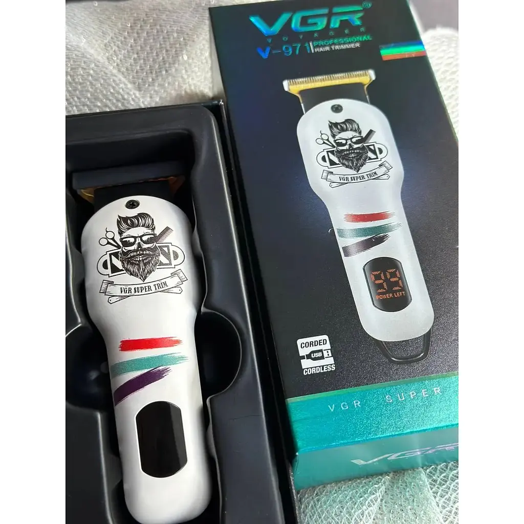 Профессиональная аккумуляторная машинка для стрижки волос и бороды VGR V-971 мощностью 5 Вт - фото 6
