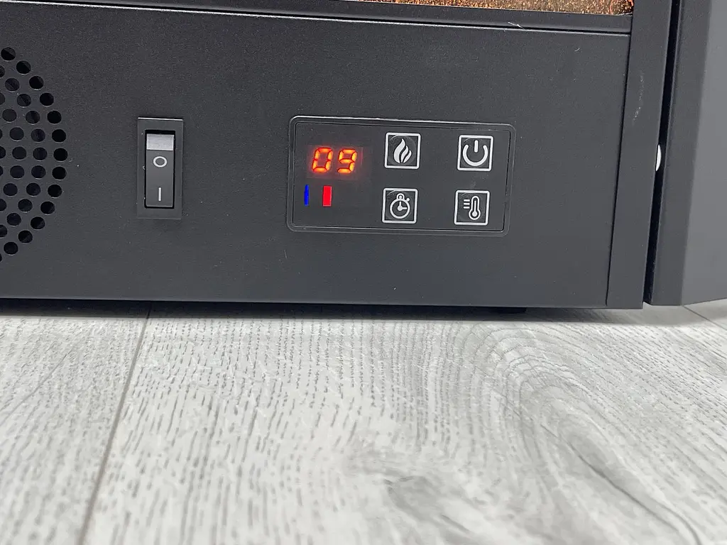 Електричний камін Logos Long 158 1500Вт Bluetooth звук потріскування дров Black with white (10080143)Электрический камин Logos Lon - фото 5