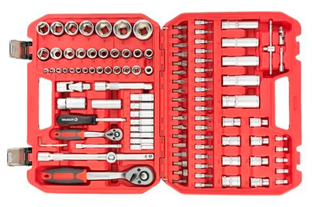 Набор ручного инструмента автомобильного Intertool ET-9108 1/4" x 1/2" в наборе 110 предметов RED - фото 2