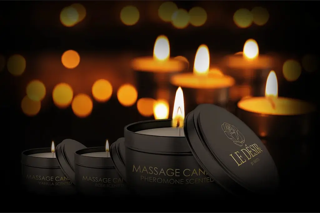 Масажна свічка Le Desir Erotic Massage Candle Rose Scented 100 г SHOTS 70360021571 104708 - фото 6