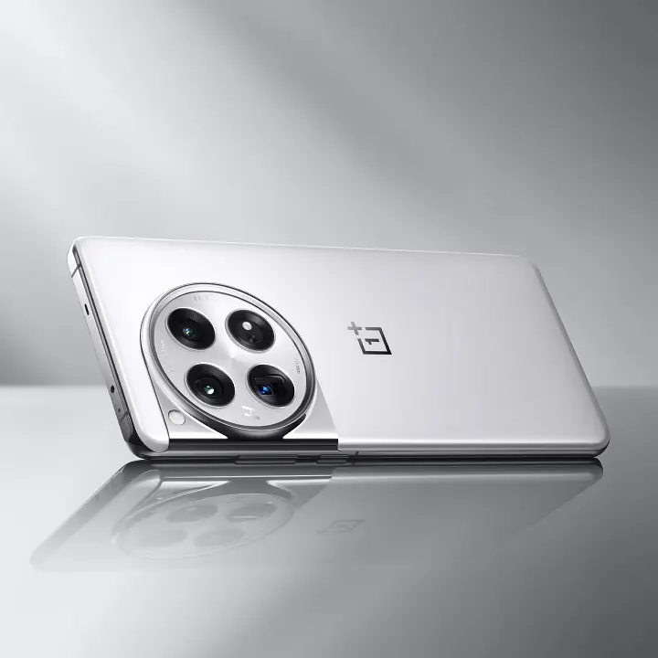 Смартфон OnePlus 12 16 / 1 TB сріблястий (глобальна версія) - фото 4