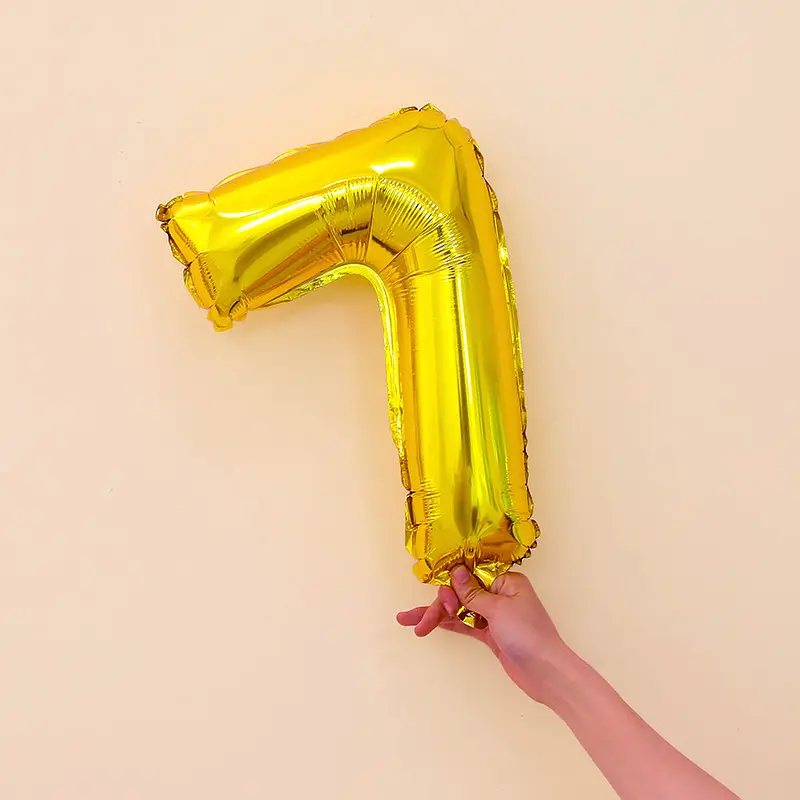 Кулька-цифра 7 фольгована 16 дюймів золотиста - фото 2