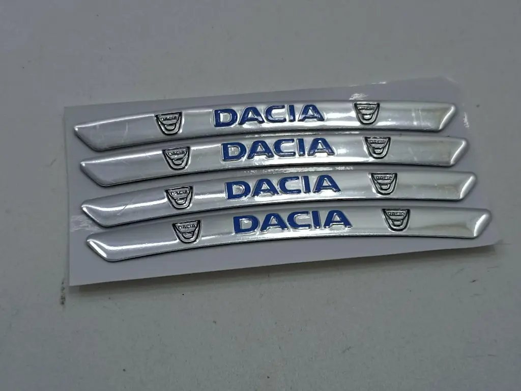 Емблема обода колеса Dacia 4 шт Алюміній наклейка на диски на скотчі - фото 3