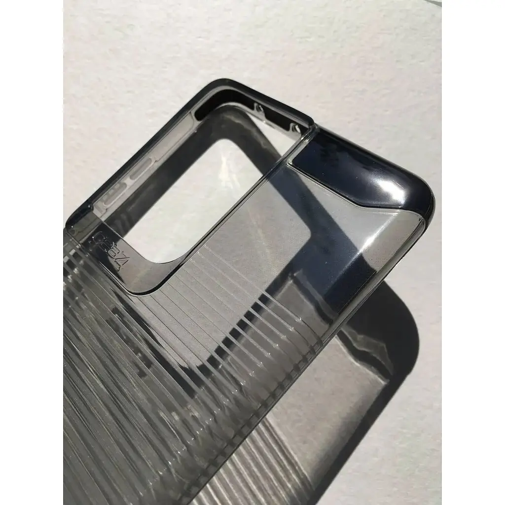 Оригнальний протиударний силіконовий чохол Gear4 Havana D3O для Samsung Galaxy S21 Ultra 5G (6.8") Smoke - фото 5