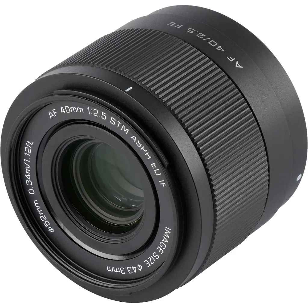 Объектив Viltrox AF 40mm f/2.5 Air Sony E Black - фото 5