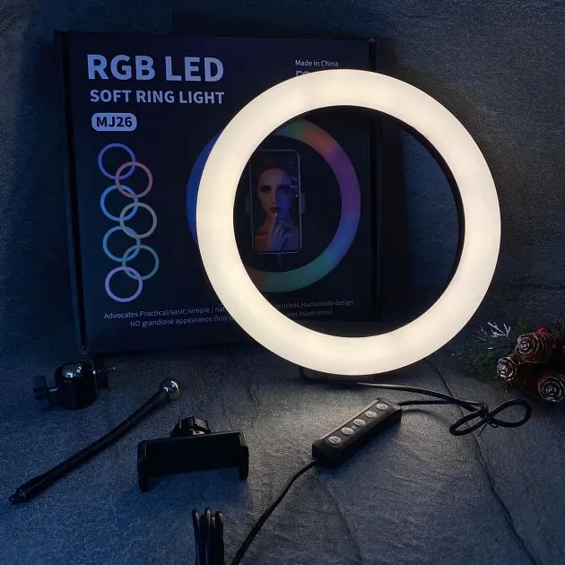 Селфи-лампа LED кольцевая 26 см Voltronic MJ26 RGB + штатив - фото 4