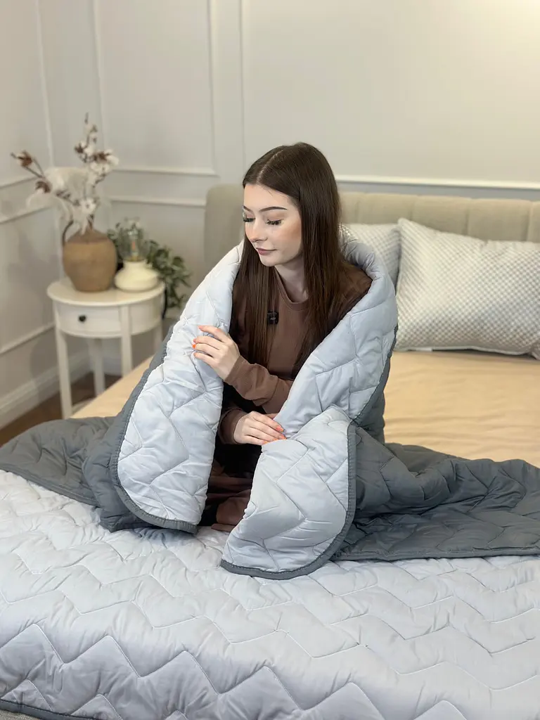 Одеяло евро двустороннее летнее из холофайбера Leri Max 21540 200х215 см графитовое - фото 8