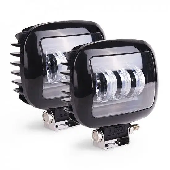 Світлодіодна додаткова LED фара Квадрат 120x100x60 mm / Далекий та ближній / 45W / 15W x 3 / 10-30V / 1 шт. - фото 6