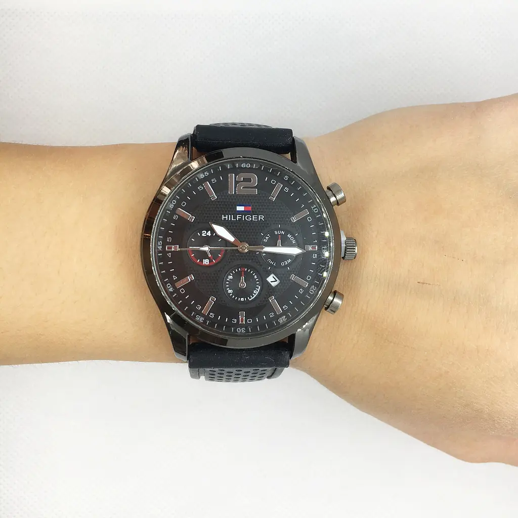 Наручний годинник чоловічий Clockhouse Hilfiger Чорний (IBW300B) - фото 5