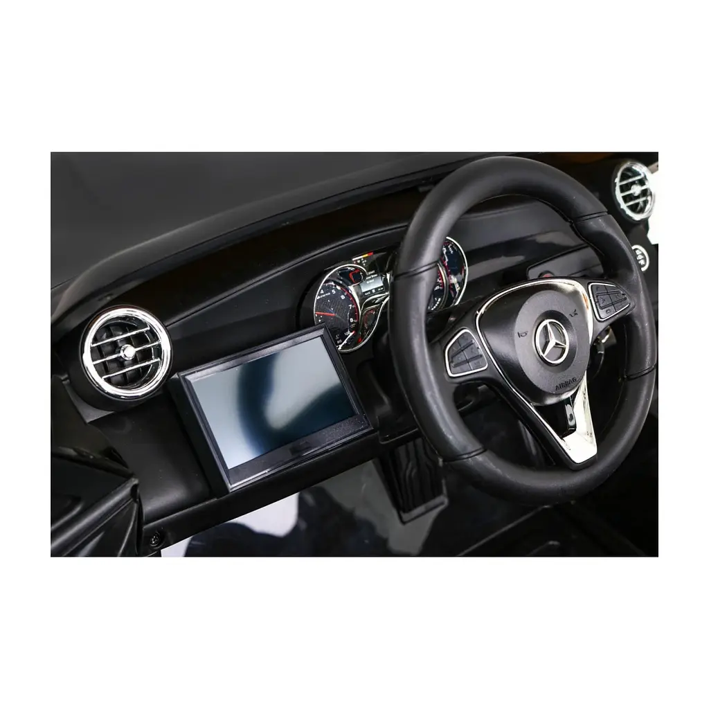 Електромобіль Ramiz Mercedes GLC 63S 2х12 на пульті управління, Black (PA.XMX-608.CZ) - фото 16