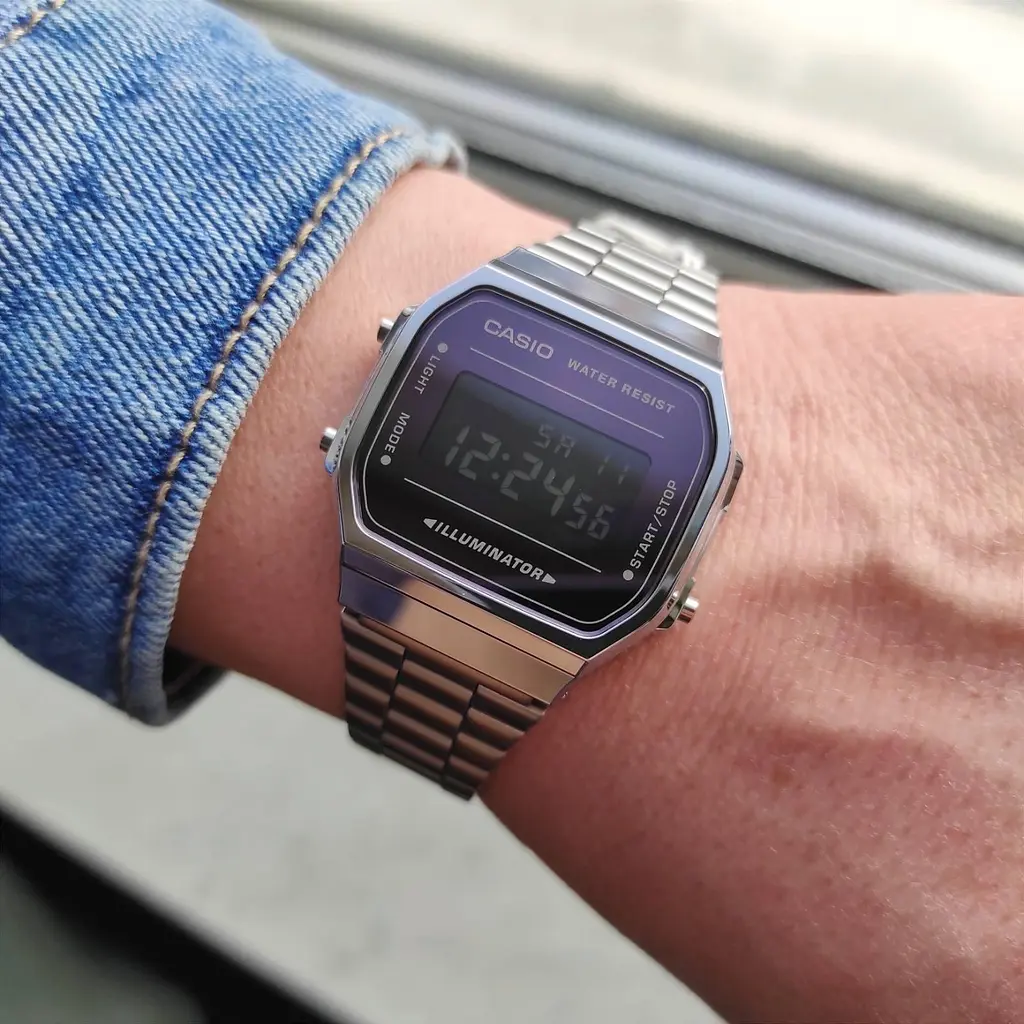 Годинник Casio A168WEM-1EF - фото 2