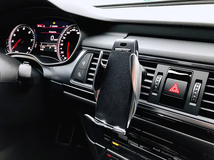 Автомобільний сенсорний тримач з функцією бездротової зарядки універсальний для телефону смартфона UKC Smart Sensor S5 - фото 7