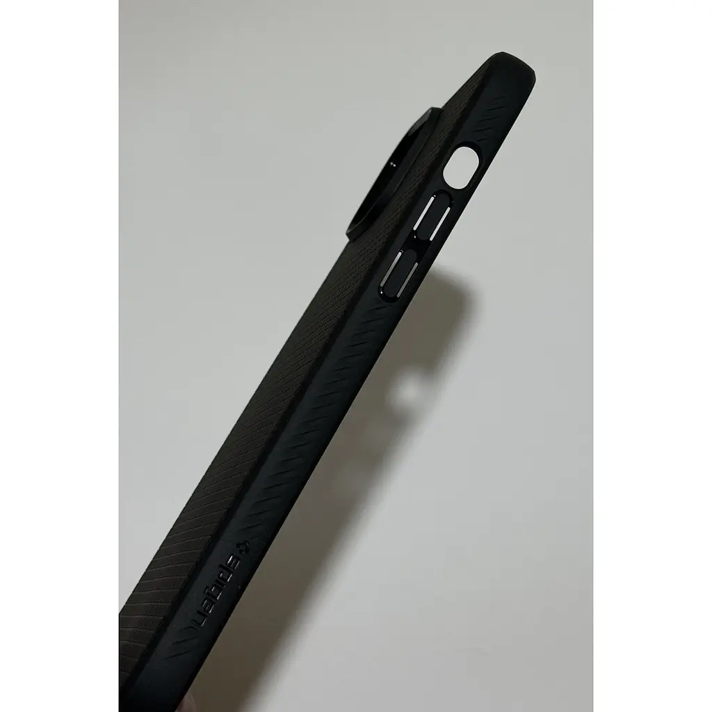 Оригинальный противоударный чехол Spigen Liquid Air Armor для iPhone 15 Plus/14 Plus Abyss Green ACS06652 - фото 6