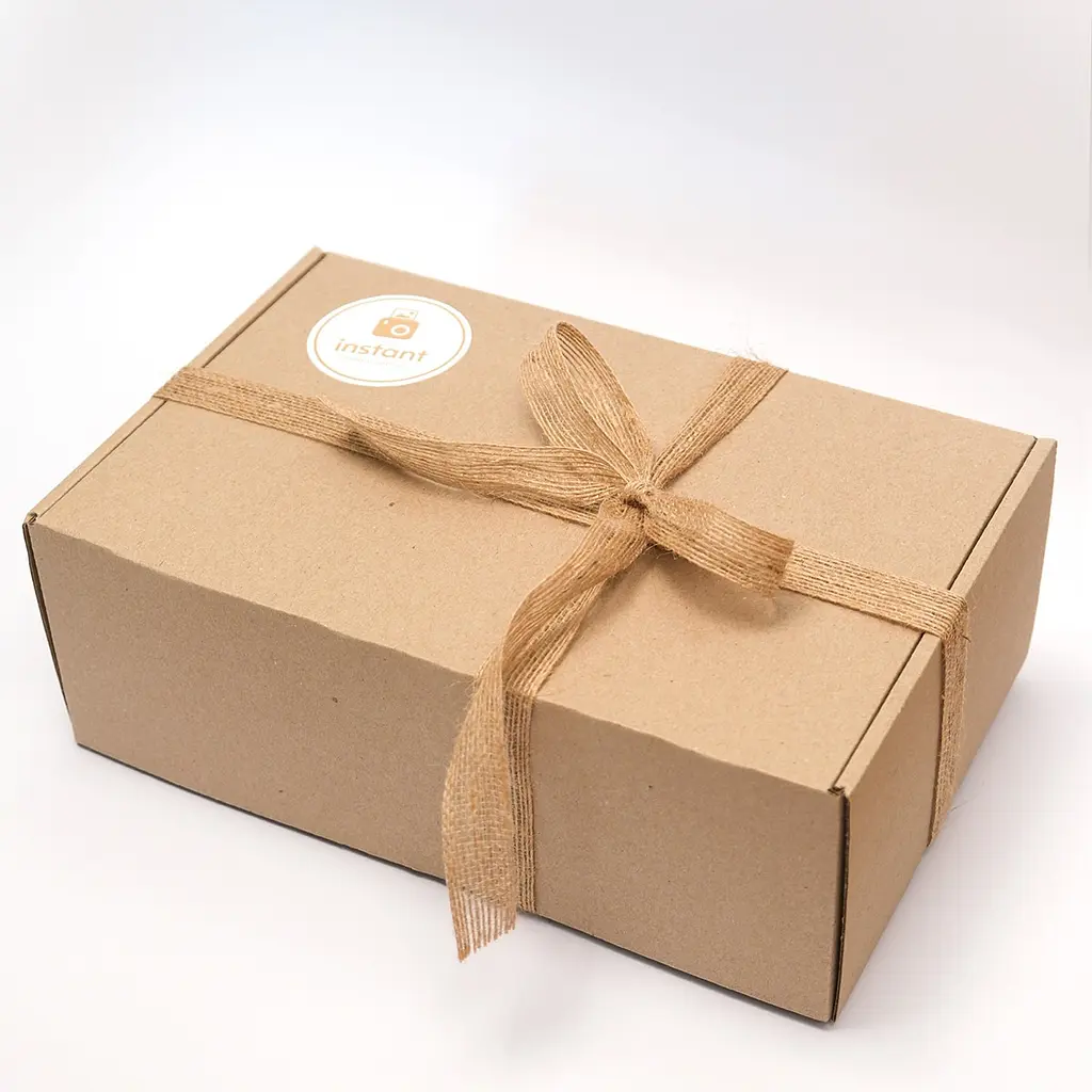 Подарунковий набір камера Fujifilm Instax Square SQ40 Фотопапір 20 шт. Чохол Фотоальбом 80 фото Чорний - фото 9