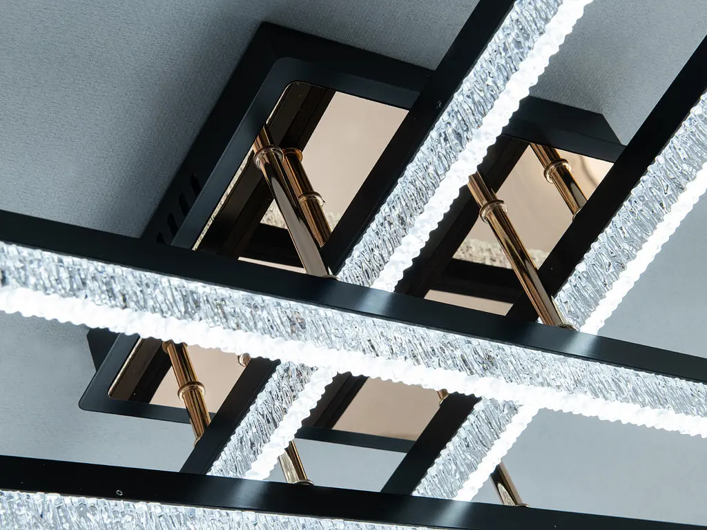Сучасна стельова LED-люстра Diasha SX1010/4BK, чорна, 60W, акрилові перетинні світлові планки - фото 6