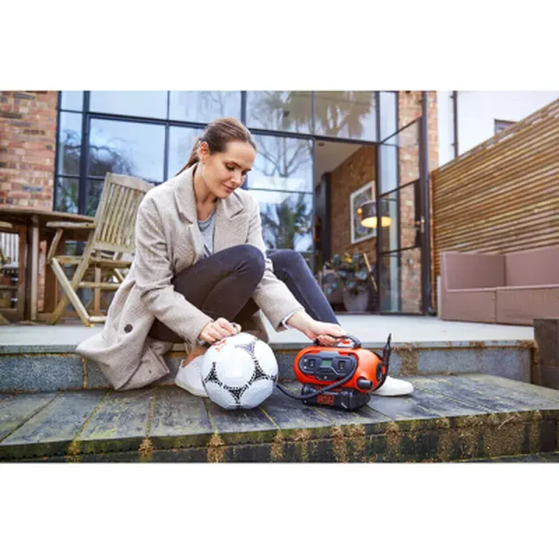 Автомобільний компресор Black&Decker Li-Ion, 18V, (без АКБ та ЗП) (BDCINF18N) - фото 8