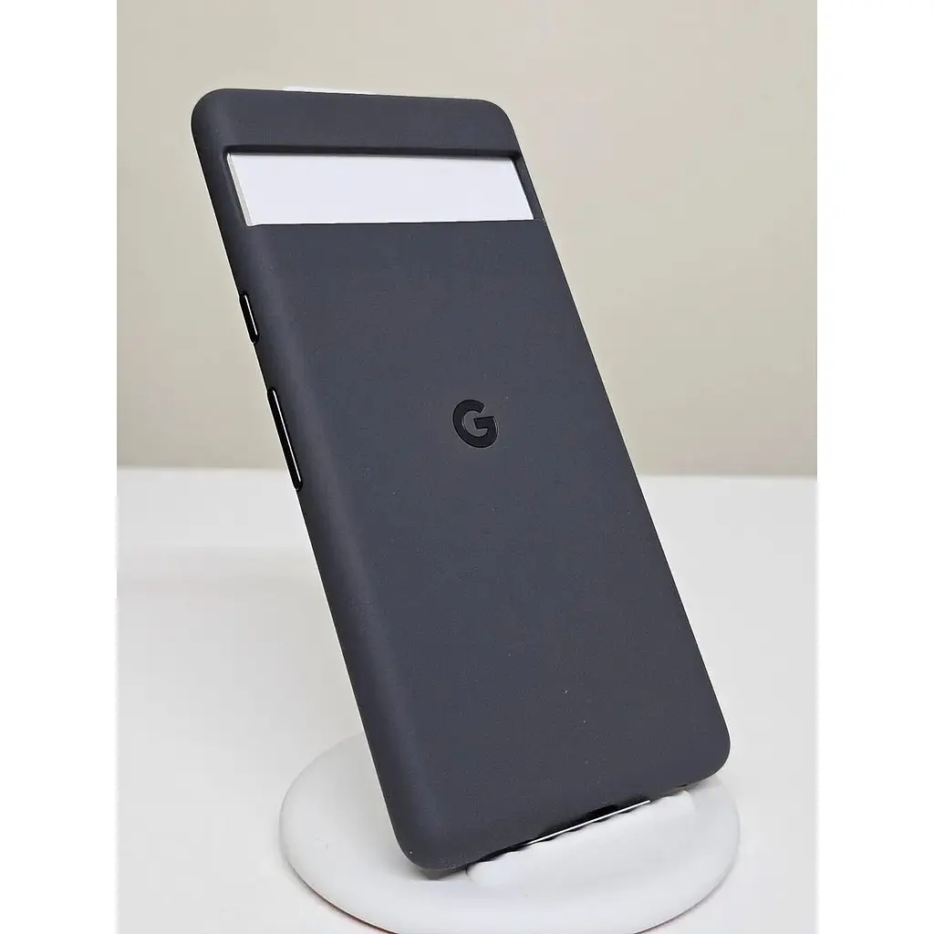 Оригинальный противоударный чехол Google Official Soft Shell Case для Pixel 7a (6.1") Charcoal (GA04318) - фото 4