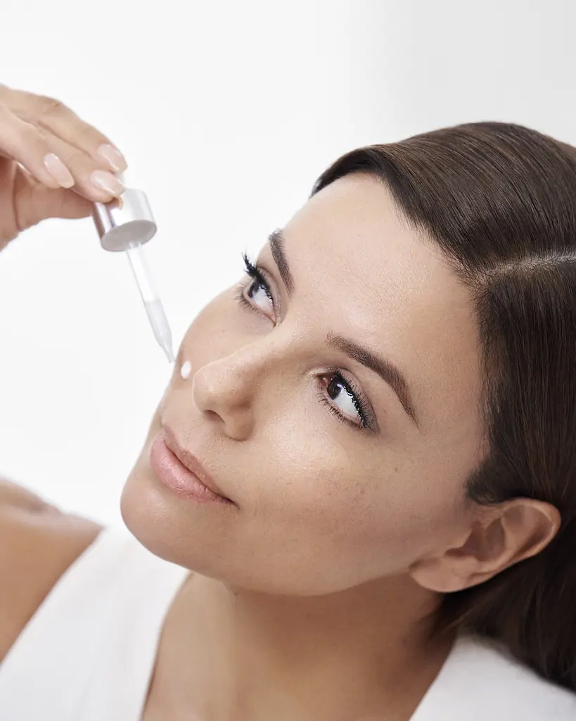Ночная сыворотка с ретинолом для кожи лица против глубоких морщин L'Oreal Paris Revitalift Lazer, 30 мл (AA270300) - фото 10