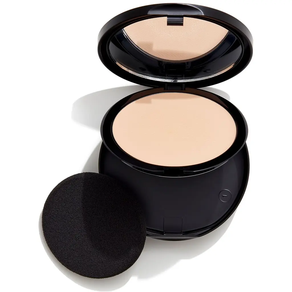 Компактна тональна основа Gosh Foundation Plus+ Creamy Compact відтінок 002 (Ivory) 9 г - фото 2