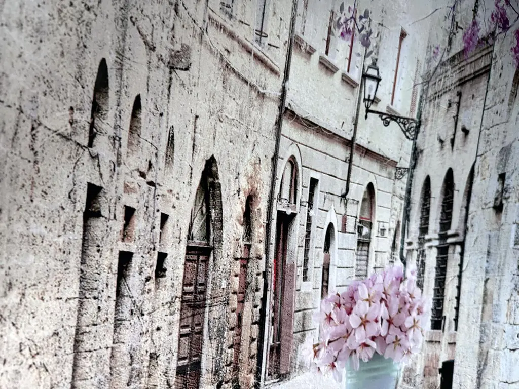 Вінілова наклейка на стіл Весняний Прованс ПВХ плівка вулиці бузок Фіолетовий 65х120 см Happy Pocket Z180619 - фото 4