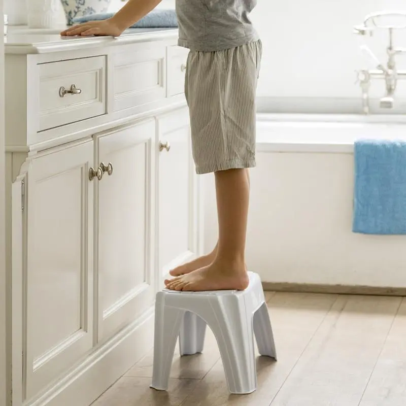 Табурет пластиковый Step 2 45x35x25, белый - фото 3