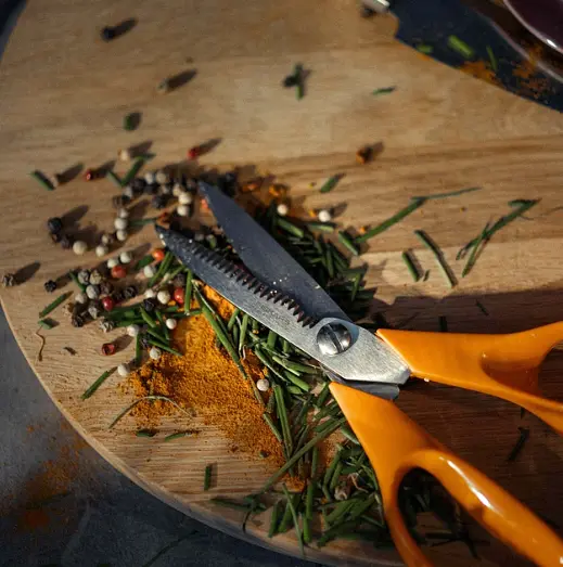 Ножиці універсальні Fiskars 18 см (1000555) - фото 3