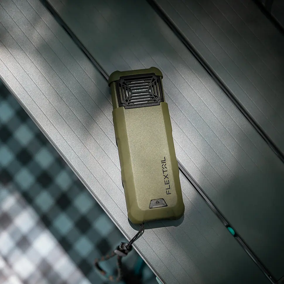 Портативный фумигатор Flextail Max Repel S + Powerbank 9600 мАч (Зеленый) - фото 2