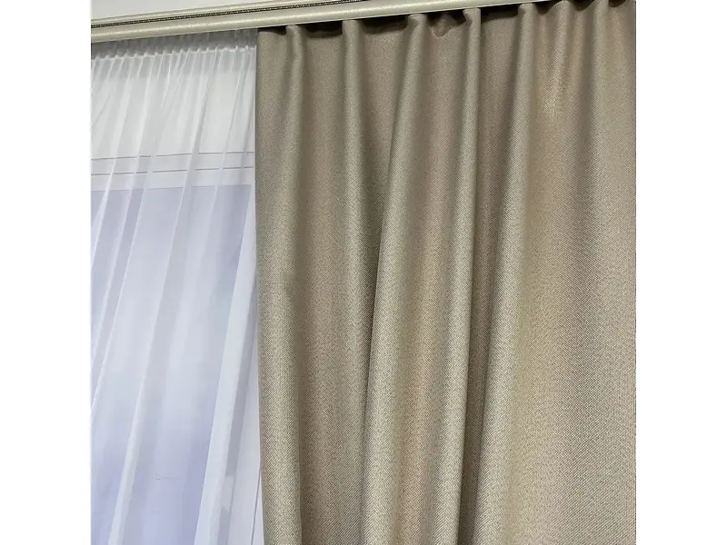 Льняні блекаут штори бежевого кольору 2шт. 150х270 з білим шифоновим тюлем 400х270, на тасьмі ALBO pbe0052616 - фото 10