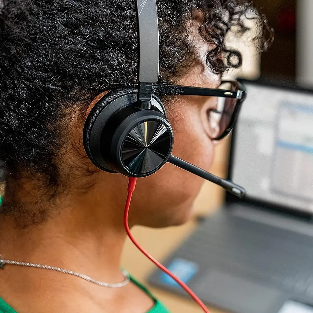 Гарнітура Poly комп'ютерна стерео On-ear Blackwire 8225-M USB-A USB-C односпрямований ANC Acoustic Fence Microsoft Teams чорний (8X225AA) - фото 2