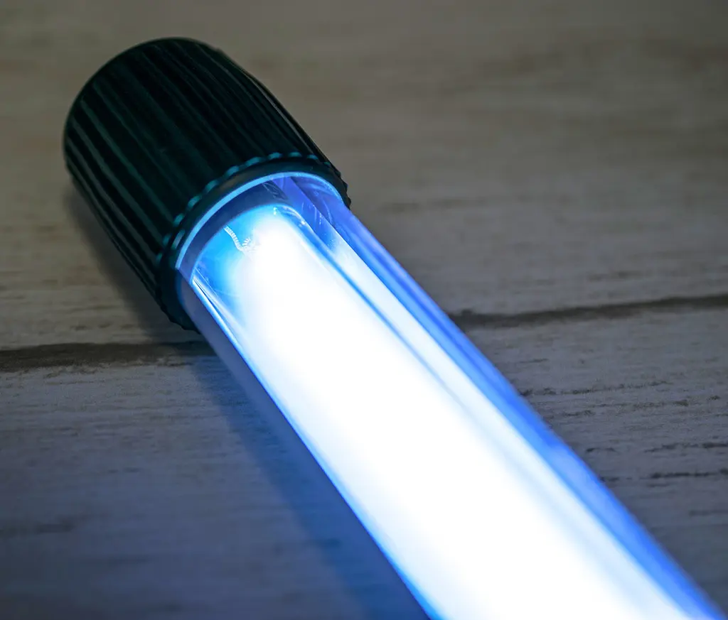 Бактерицидна УФ лампа UV-C 9W ультрафіолетова лампа для знезараження - фото 2