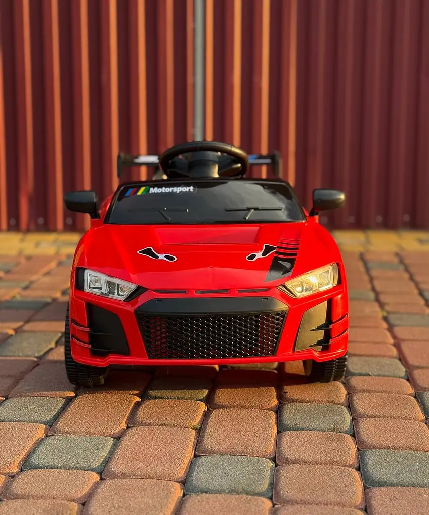 Дитячий електромобіль PRIMA CAR Cabrio 6V 5A (спойлер, пульт, LED-фари, звук, відкривні двері, педаль газу), Червоний - фото 3