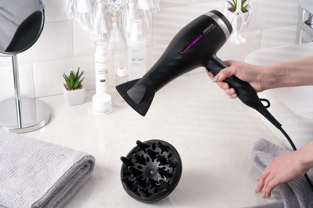 Фен Violet PRO HD-Y223PRO, 1850-2200Вт, 2 швидкості, 3 темп.режими, дифузор, чорний ARDESTO teh0017659 - фото 6