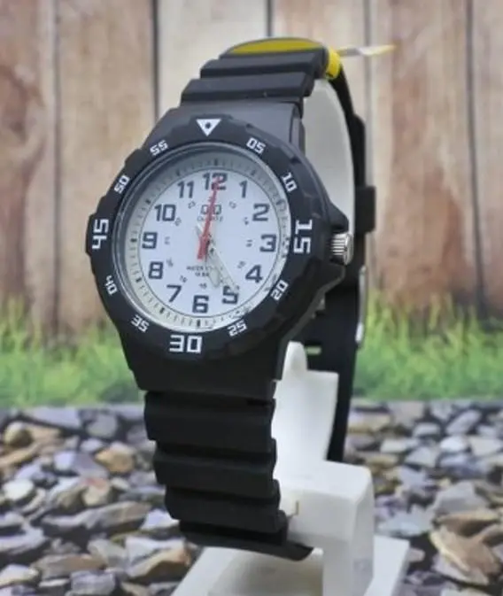 Годинник Q&Q VR19J003Y - фото 3