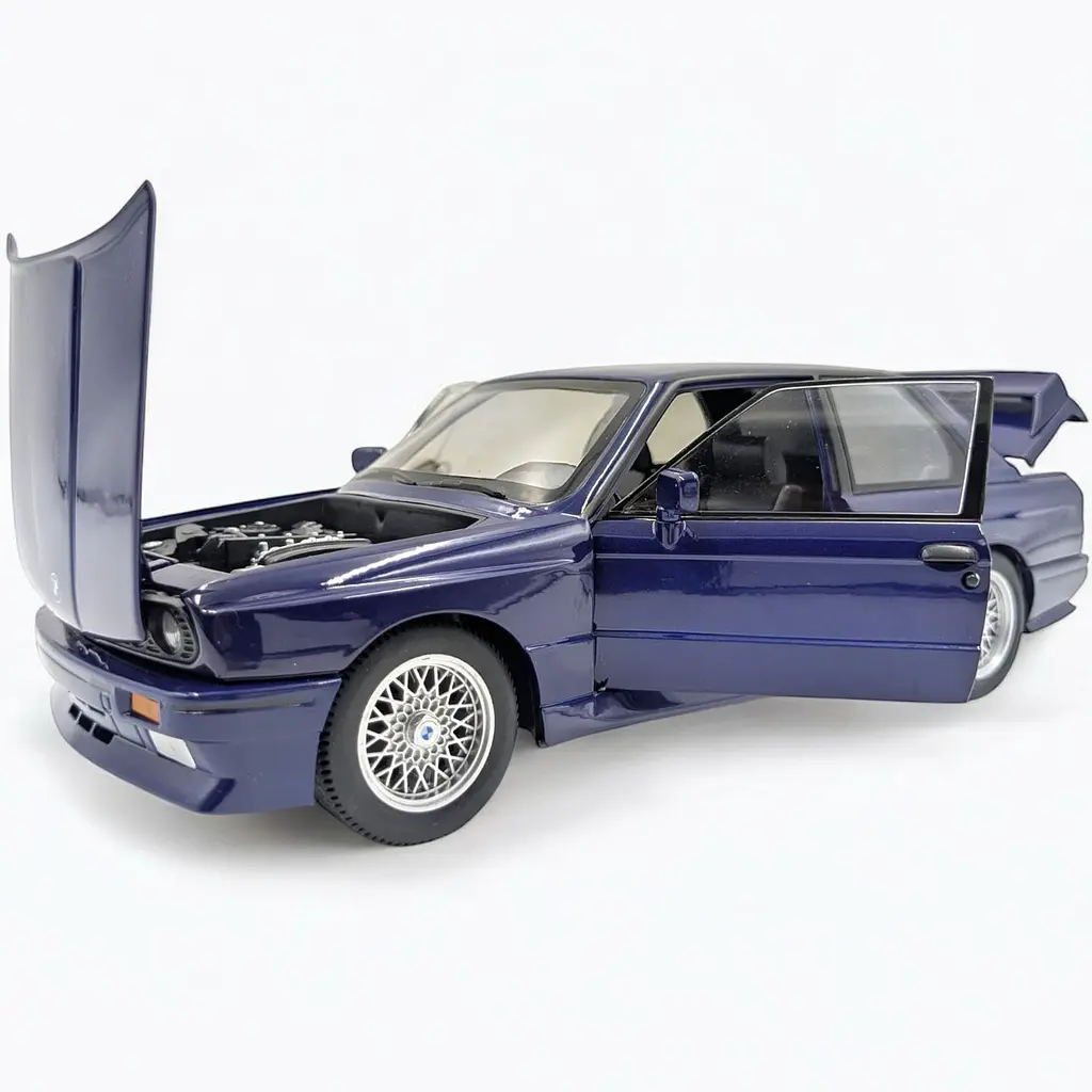 Колекційна металева модель автомобіля АвтоЕксперт BMW M3 E30 з інерцією, світлом та звуком 1:24 - фото 3