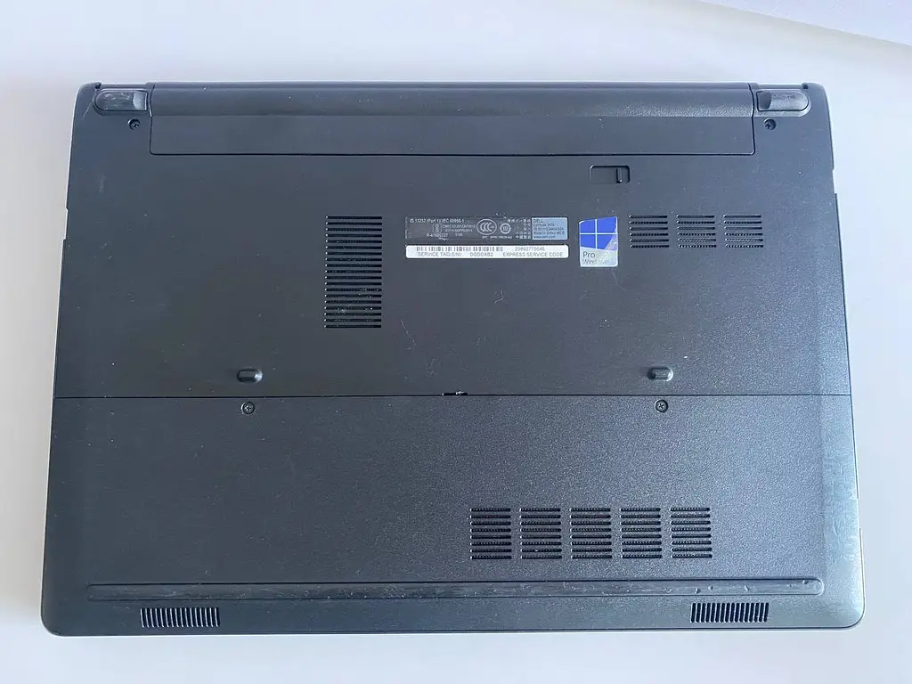 Ноутбук Dell Latitude 3470 14" (i5-6200U / 8GB / SSD 120GB) Refurbished - фото 4