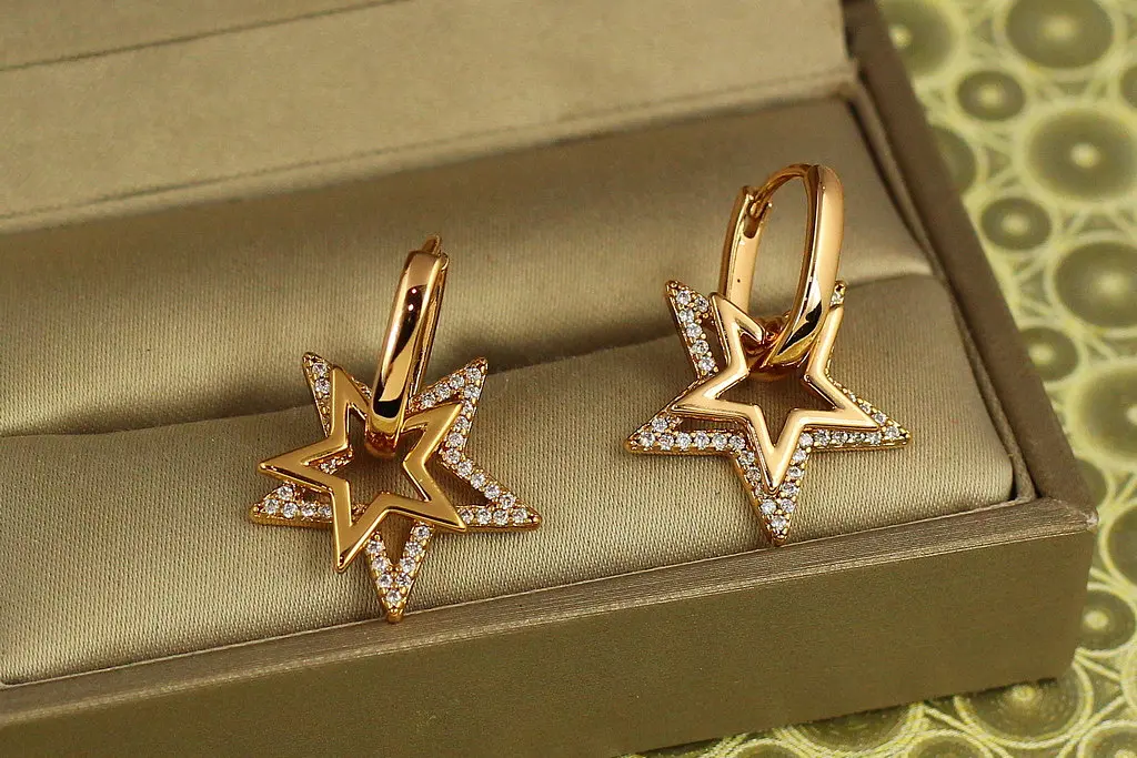 Сережки Xuping Jewelry Зірковий дует 2,2 см золотисті - фото 2