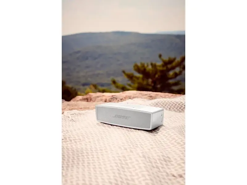 Портативна колонка Bose SoundLink Mini Bluetooth Speaker II Pearl (835799-0200) - фото 5
