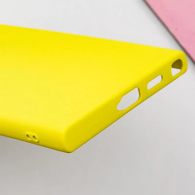 Чехол TPU Getman Liquid Silk Full Camera для Samsung Galaxy S24 Ultra Желтый/Flash - фото 6