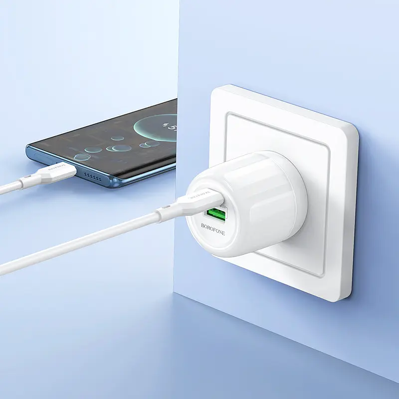 СЗУ Borofone BA93A Lustrous PD20W+QC3.0 (1USB-A/1C) + кабель Type-C to Type-C White - фото 4