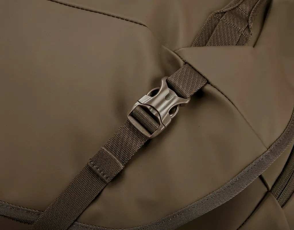 Сумка на колесах Thule Chasm Wheeled Duffel (Deep Khaki) 3205604 (TH 3205604) - фото 8