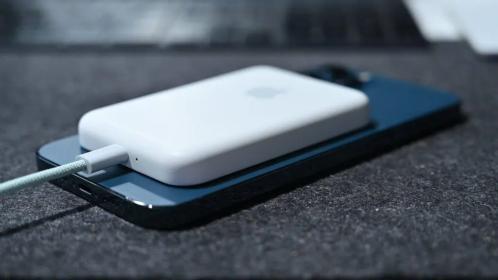 Зовнішній акумулятор бездротової Power Bank MagSafe Battery Pack магсейф A2384 білий - фото 8