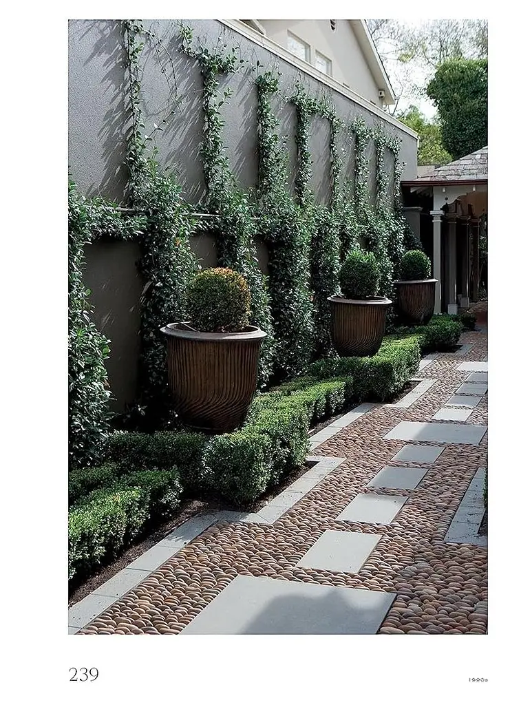 A Life in Garden Design - фото 11