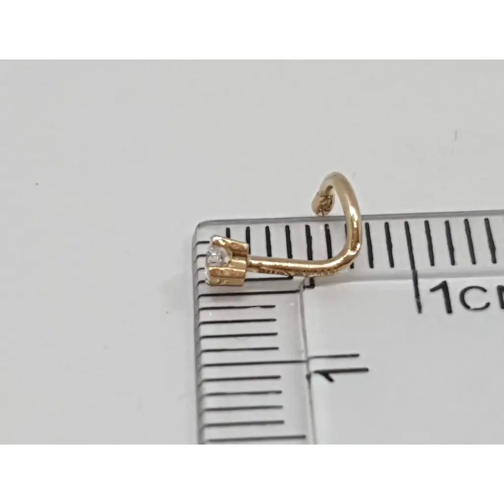 Золотая серьга-пирсинг Favoritum в нос с фианитом. 311130 - фото 6